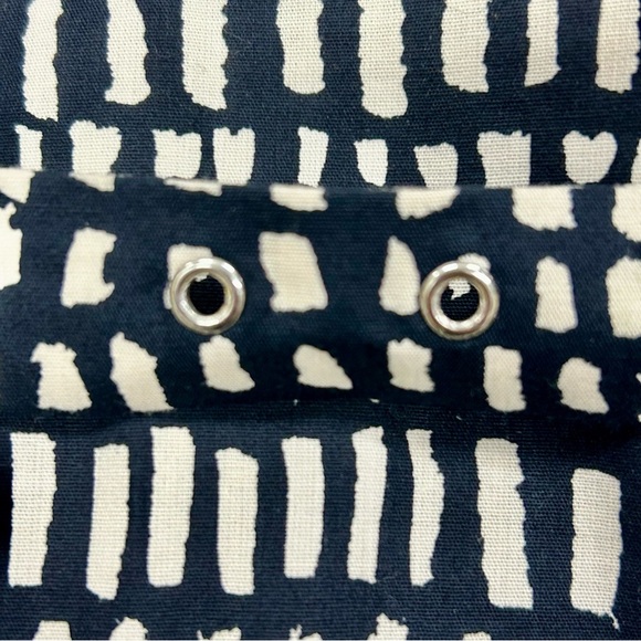 ‘S MaxMara Black & White Abstract Print Wrap Skirt - Picture 3 of 4